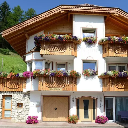 Mujnei Santa Cristina Val Gardena